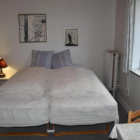 Henne Ferie Casa de hóspedes 2*