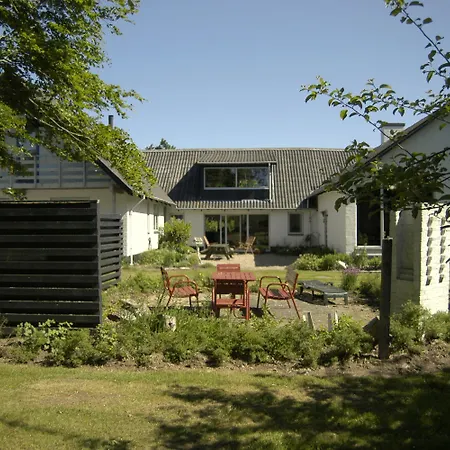 Henne Strand Ferie 2* Hennebjerg