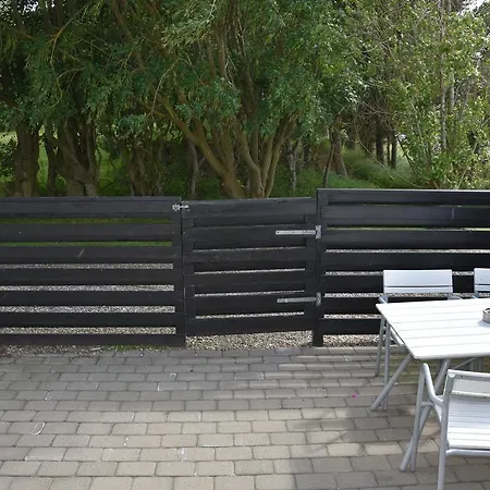 Henne Strand Ferie Guest house Hennebjerg