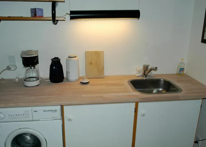 Casa de hóspedes Henne Ferie 2*