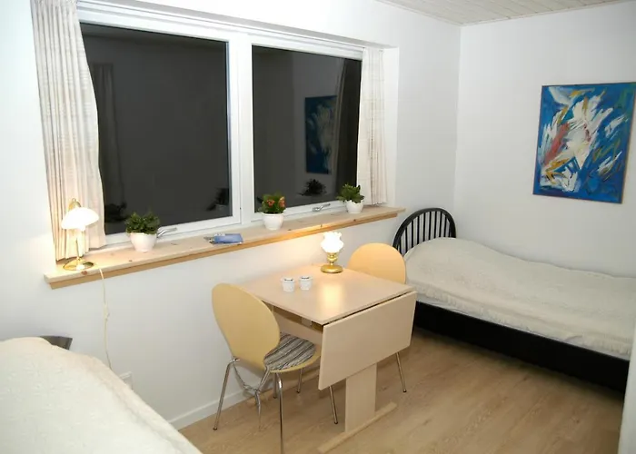 Henne Ferie Casa de hóspedes 2*