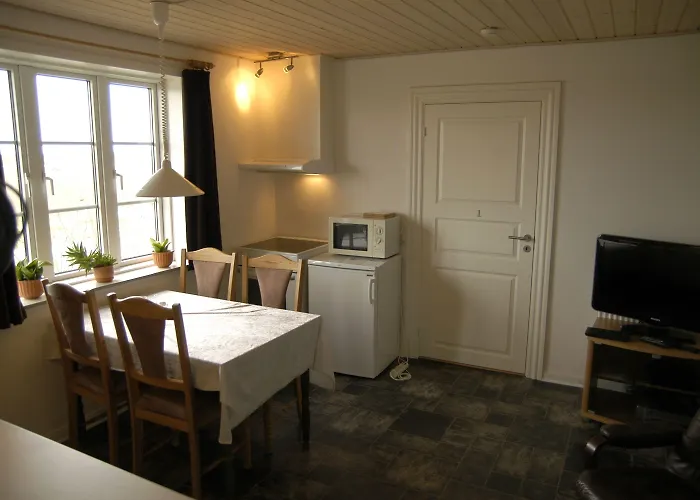 Henne Ferie Casa de hóspedes